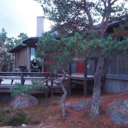 Roervik Stugor Geta Chambre photo