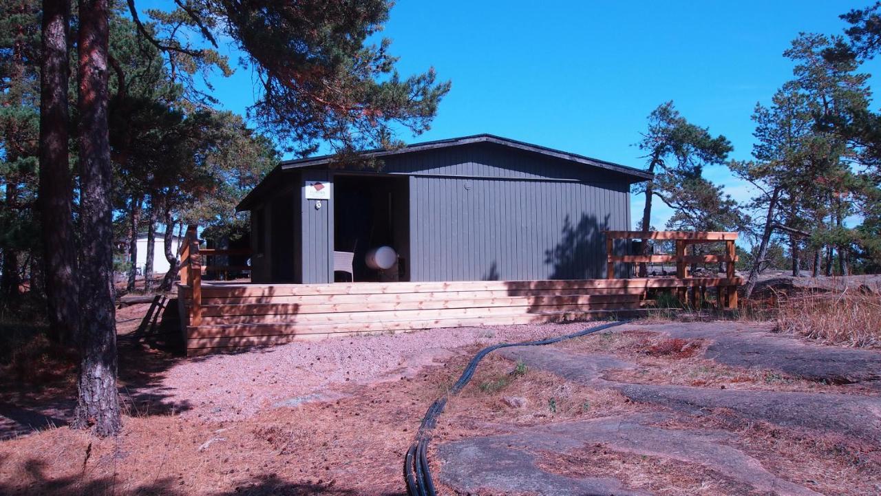 Roervik Ferienhaus *